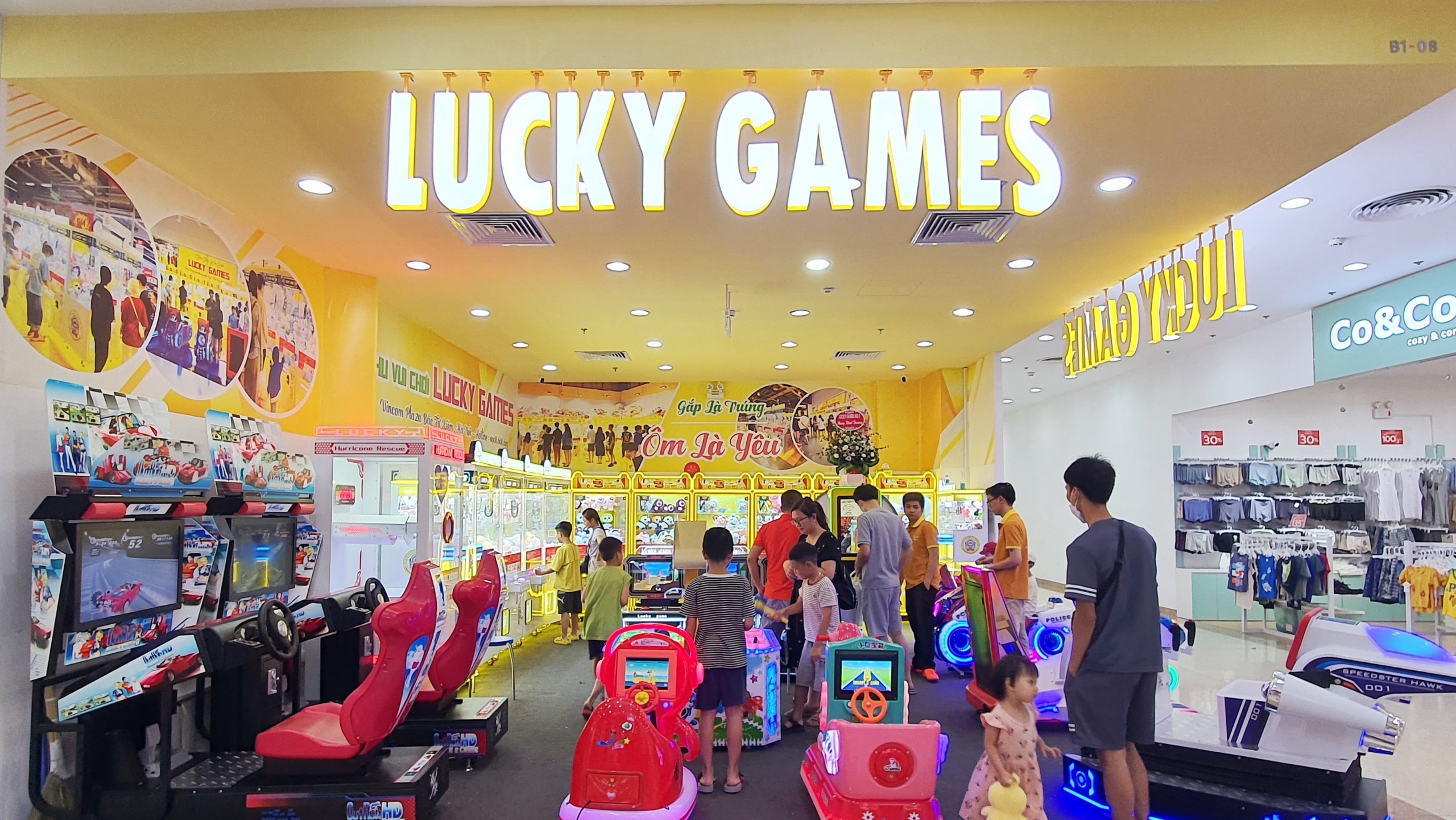 Khu vui chơi máy games